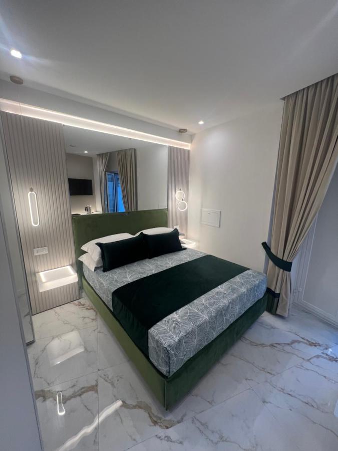 La Lepre Artemide Bed & Breakfast Наполи Екстериор снимка