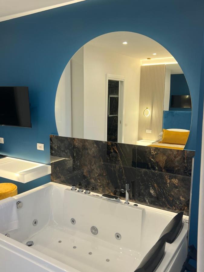 La Lepre Artemide Bed & Breakfast Наполи Екстериор снимка